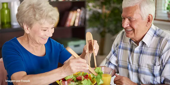 novas estratégias para o idoso com Parkinson se alimentar adequadaemnte