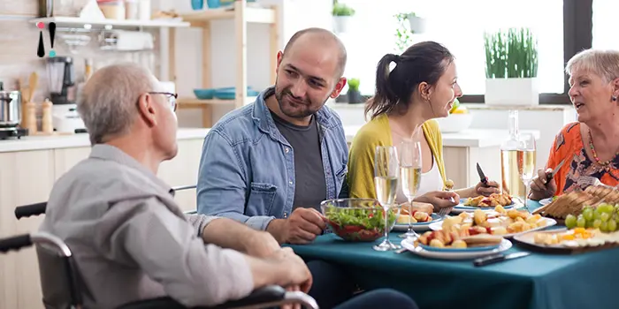 Gerenciamento da alimentação para idosos em cuidados paliativos