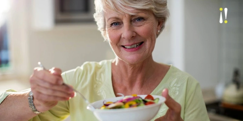 A avaliação da deglutição em idosos é um processo clínico.