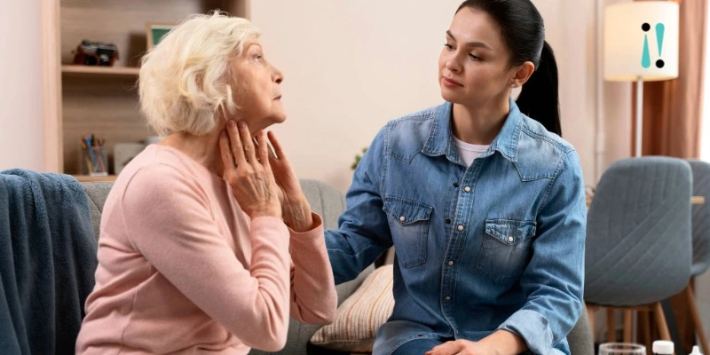 prevenção em comunicação, voz e deglutição na pessoa idosa: o que observar e quando buscar avaliação fonoaudiológica 2 Identifique a disfagia e adote medidas de segurança.